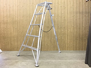 天場つきアルミ三脚　EMSLタイプ